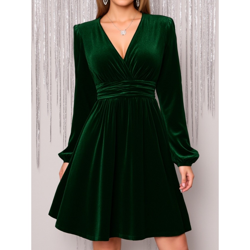 Deep V-Neck Puff Sleeve Velvet Short Dress for Women, Waist-Cinching Vintage Design, Suitable for Parties and Dinners